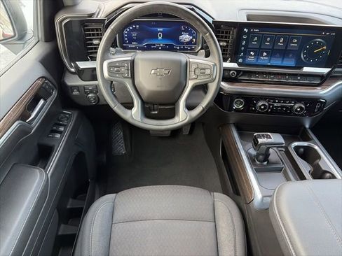Used 2023 Chevrolet Silverado 1500 RST image 16