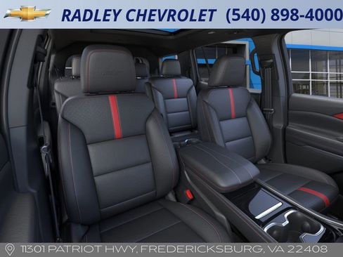 New 2026 Chevrolet Traverse RS image 16