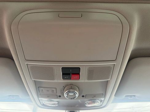 Used 2018 Volkswagen Passat 2.0T SE image 23