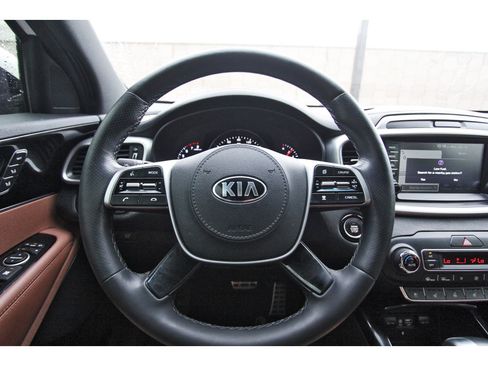 Used 2019 Kia Sorento SX FWD image 18