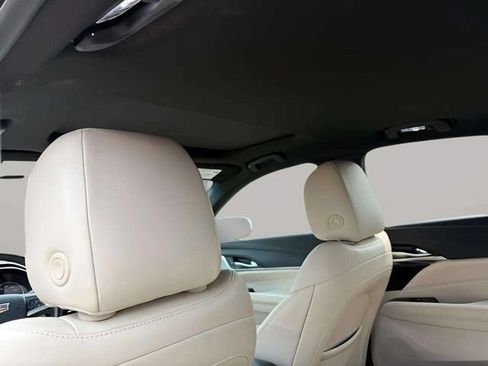Used 2024 Cadillac CT4 Luxury w/ Sun And Sound Package RWD image 7