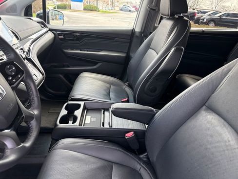 Certified 2024 Honda Odyssey Elite image 14