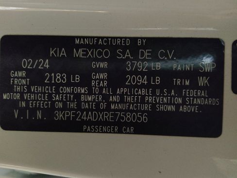 Used 2024 Kia Forte LXS image 33