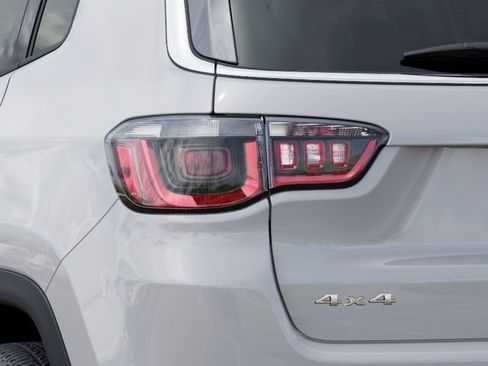 New 2026 Jeep Compass Limited AWD/4WD image 9