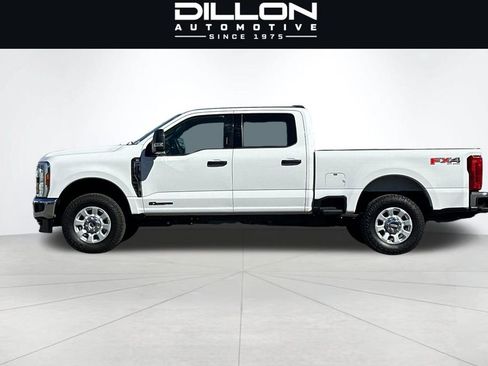 Used 2024 Ford F250 XLT w/ FX4 Off-Road Package AWD/4WD image 7
