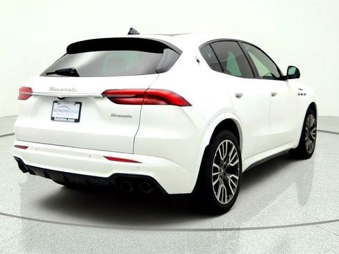 Used 2023 Maserati Grecale Modena AWD/4WD image 5