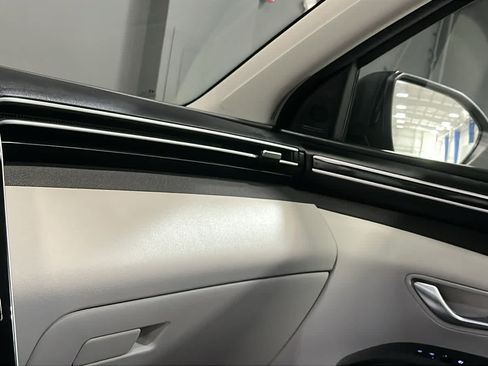 Used 2023 Hyundai Tucson SEL w/ Convenience Package AWD/4WD image 18