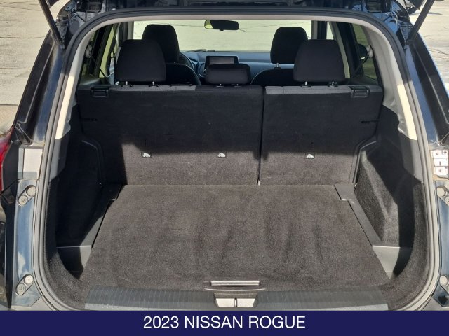 Used 2023 Nissan Rogue SV AWD/4WD image 10