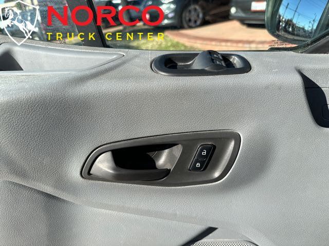 Used 2018 Ford Transit 150 148 Low Roof RWD image 20