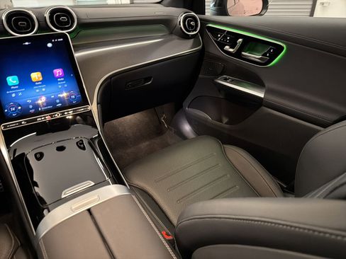 Used 2026 Mercedes-Benz GLC 300 4MATIC image 28