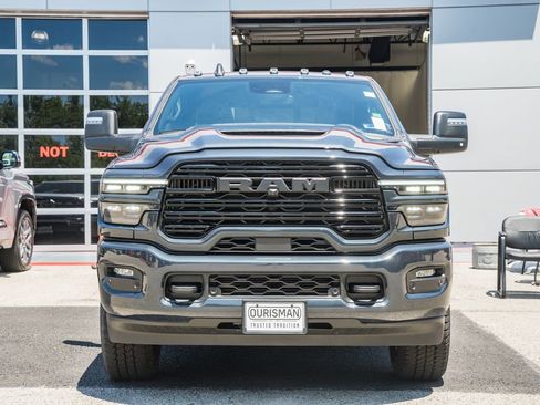 New 2026 RAM 2500 Laramie AWD/4WD image 2