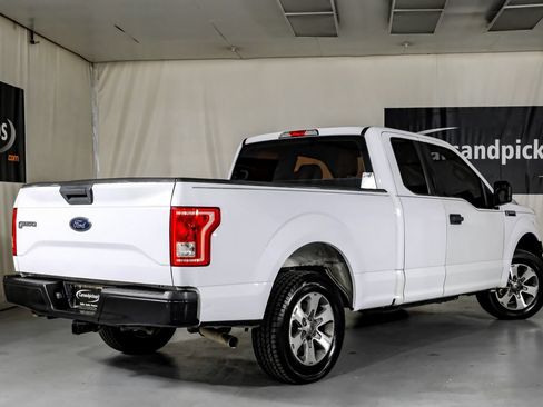 Used 2017 Ford F150 XL w/ Equipment Group 101A Mid RWD image 8
