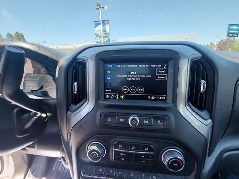 Used 2025 Chevrolet Silverado 1500 W/T RWD image 13