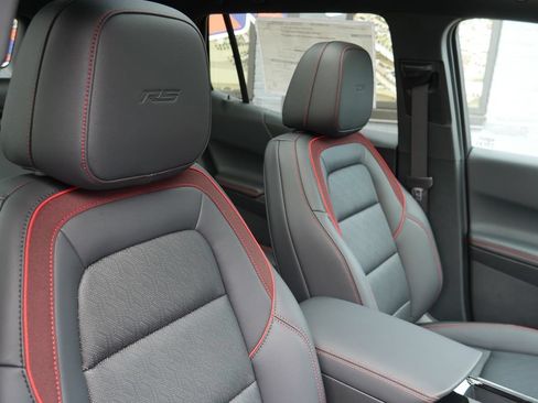 New 2027 Chevrolet Equinox RS w/ Safety and Technology Package AWD/4WD image 12