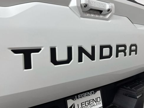 Used 2022 Toyota Tundra Limited AWD/4WD image 10