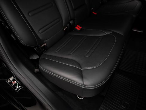 Used 2021 Mercedes-Benz G 550 w/ AMG Line image 69