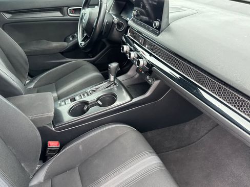 Used 2023 Honda Civic Sport image 15