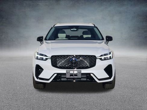 New 2026 Volvo XC60 T8 Ultra w/ Protection Package Premier image 2
