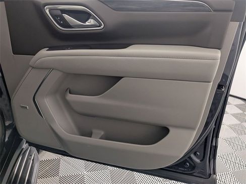 Certified 2023 GMC Yukon XL SLT image 36