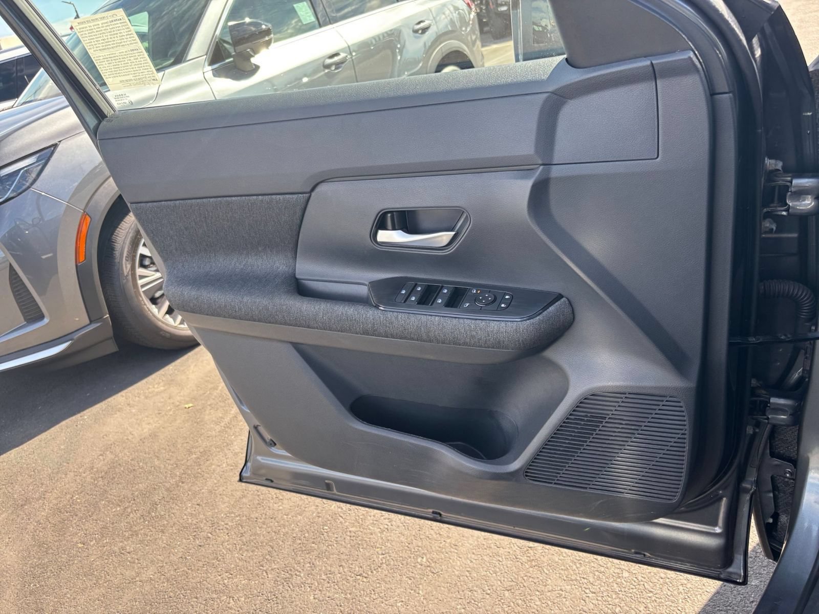 Used 2026 Nissan Kicks SV w/ Cold Weather Package AWD/4WD image 18