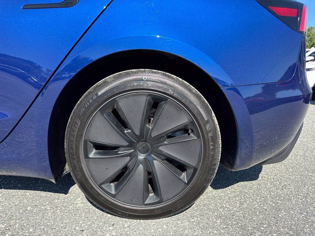 Used 2025 Tesla Model 3 Long Range RWD image 31
