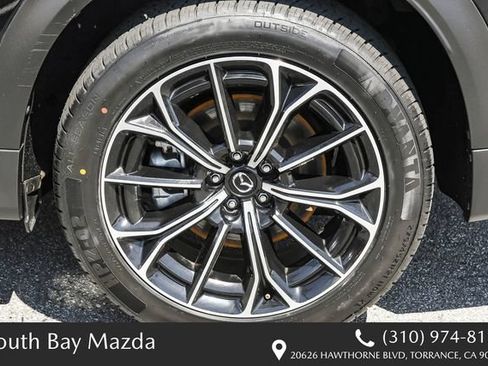 Used 2025 MAZDA CX-70 Plug-In Hybrid w/ Premium Pkg AWD/4WD image 10