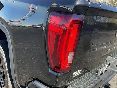 Used 2021 GMC Sierra 1500 AT4 w/ AT4 Value Package AWD/4WD image 28
