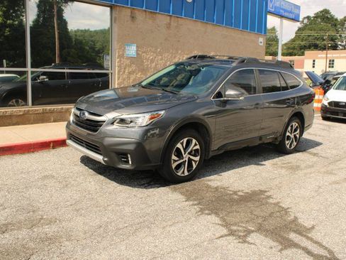 Used 2021 Subaru Outback Limited XT AWD/4WD image 3
