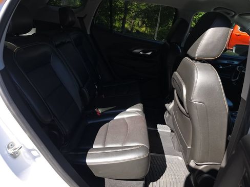 Used 2019 GMC Terrain SLT w/ Preferred Package AWD/4WD image 16