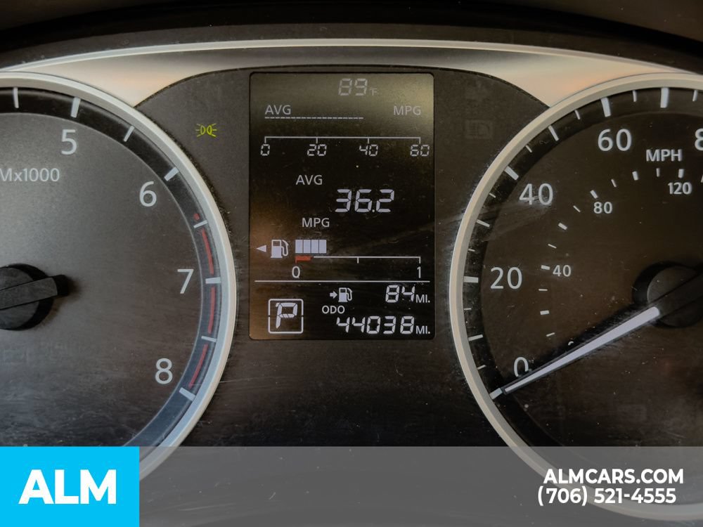 Used 2025 Nissan Versa S FWD image 5