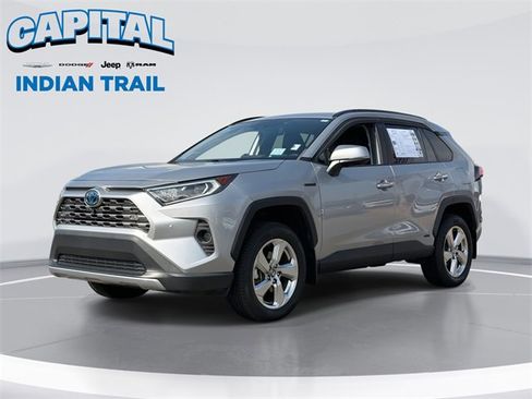 Used 2020 Toyota RAV4 Limited image 1
