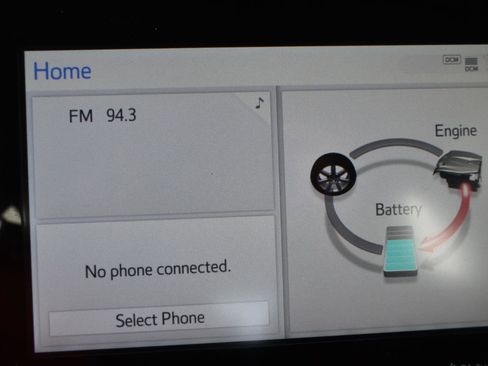 Used 2022 Toyota Prius LE image 22