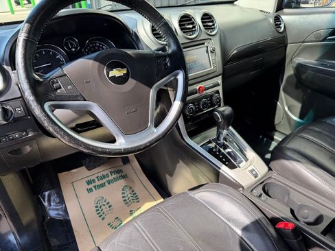 Used 2014 Chevrolet Captiva Sport LTZ FWD image 9