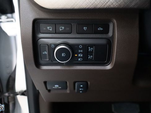 Used 2024 Ford F250 King Ranch w/ Chrome Package image 16