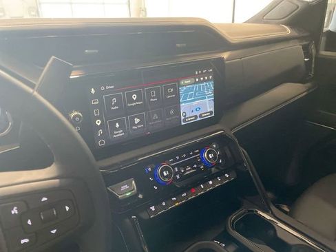 Used 2026 GMC Sierra 2500 AT4X AWD/4WD image 25