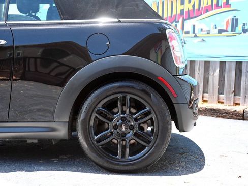 Used 2015 MINI Cooper S FWD image 9