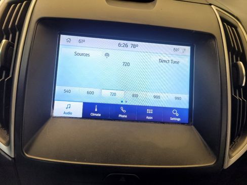 Used 2020 Ford Edge SEL FWD image 25