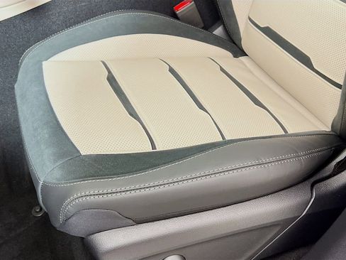 Used 2025 Mercedes-Benz GLE 53 AMG GLE 53 AMG image 22