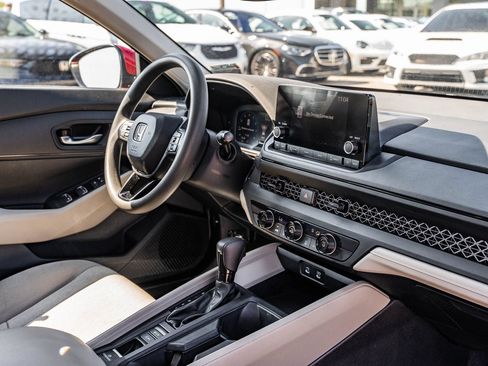 Used 2025 Honda Accord LX image 12