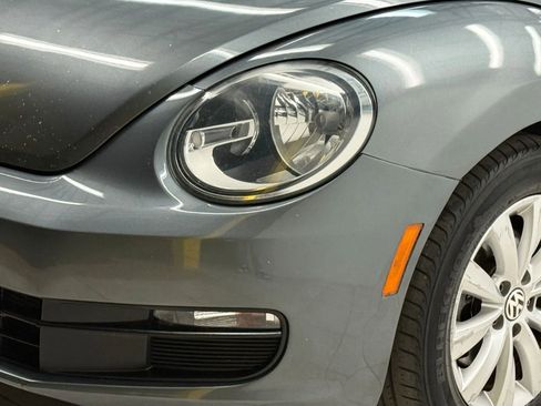 Used 2013 Volkswagen Beetle 2.5 image 4
