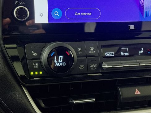 Used 2024 Toyota Grand Highlander AWD image 20