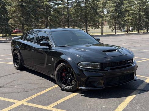 Used 2022 Dodge Charger SRT Hellcat RWD image 1