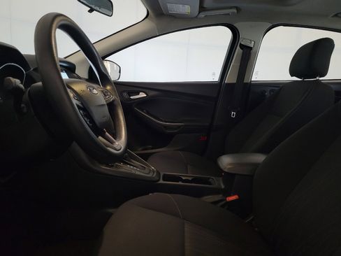 Used 2017 Ford Focus SEL FWD image 17