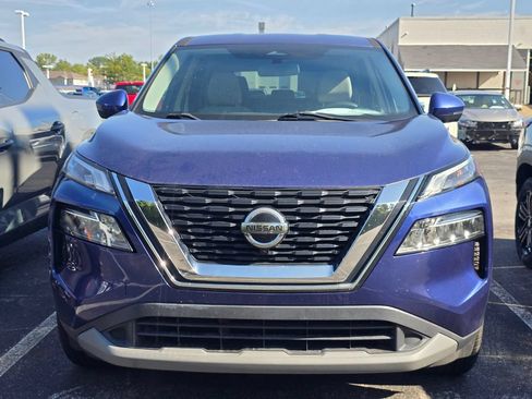 Used 2021 Nissan Rogue SV AWD/4WD image 2
