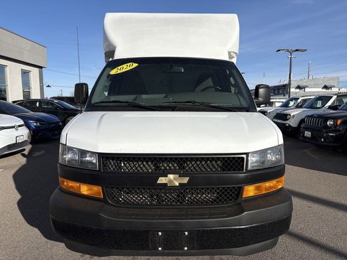 Used 2020 Chevrolet Express 3500 w/ Driver Convenience Package image 8