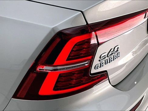 Certified 2025 Volvo S60 B5 Plus w/ Protection Package Premier image 38