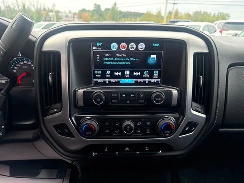 Used 2019 GMC Sierra 1500 SLE w/ SLE Value Package AWD/4WD image 24