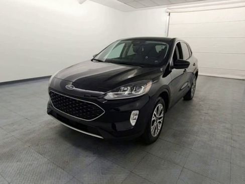 Used 2022 Ford Escape SEL image 3
