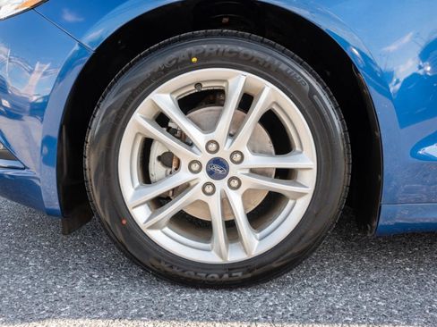 Used 2018 Ford Fusion S FWD image 32