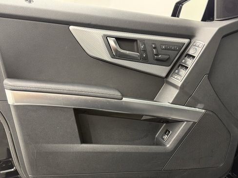 Used 2015 Mercedes-Benz GLK 350 2WD image 14